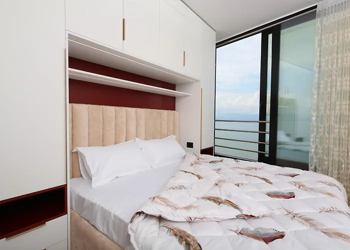 Joelisrentaparments Sea View And Balcony 6sleep Vlorë