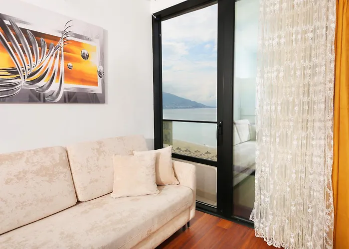 Joelisrentaparments Sea View And Balcony 6sleep * Vlorë